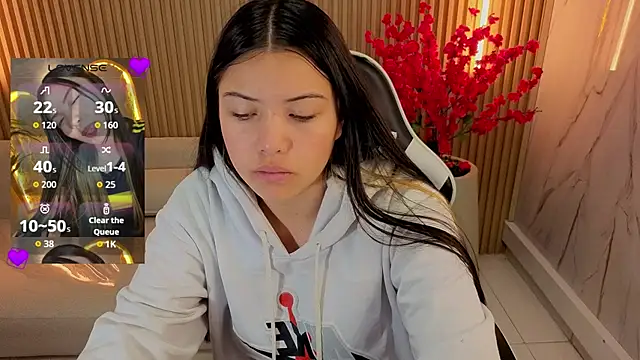 Snapshot of venus_velvet_tp chatting on April 8, 2026, 1:00 pm venus velvet tp online show from April 8, 2026, 1:00 pm