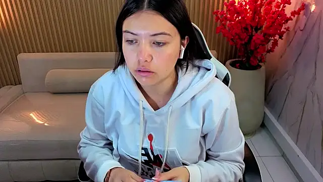 Snapshot of venus_velvet_tp chatting on April 14, 2026, 12:55 pm venus velvet tp online show from April 14, 2026, 12:55 pm