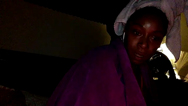 0shunsquirts online show from April 3, 2026, 7:06 am