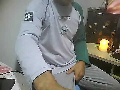 cabecaoegreluda online show from April 9, 2026, 12:10 am