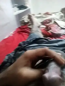 hyderabad single online show from December 17, 2025, 7:31 pm