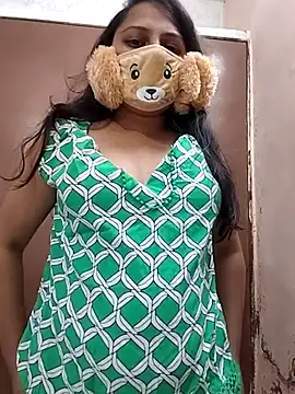 Kamna Hotty online show from December 2, 2025, 5:08 pm