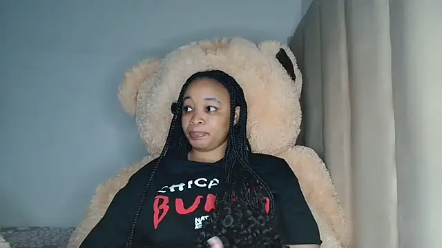 Nisha 102 online show from March 5, 2026, 9:44 pm