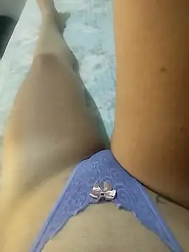 Snapshot of Tayanehot chatting on April 11, 2026, 9:13 am Tayanehot online show from April 11, 2026, 9:13 am