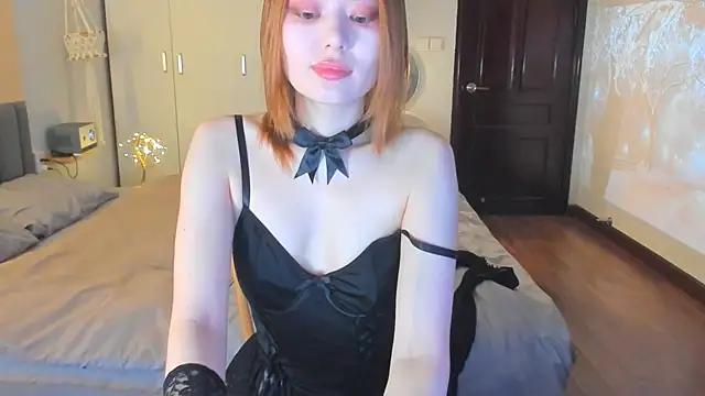 Snapshot of HopeLovely chatting on December 2, 2025, 1:33 am HopeLovely online show from December 2, 2025, 1:33 am