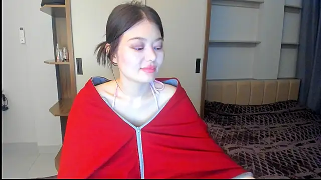 Snapshot of HopeLovely chatting on February 16, 2026, 3:46 am HopeLovely online show from February 16, 2026, 3:46 am