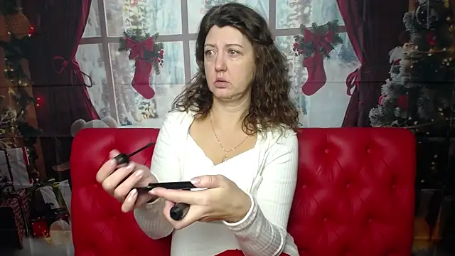 RoseHille online show from December 14, 2025, 6:19 am