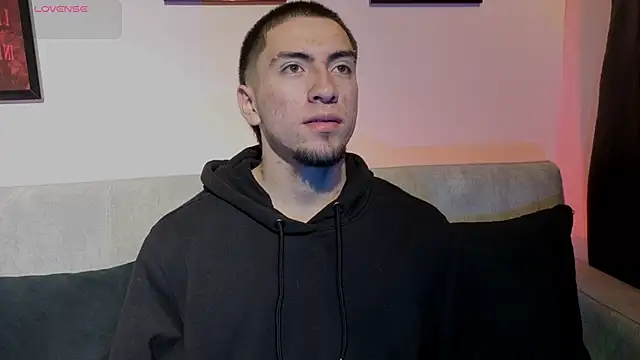 AresMassimoX online show from December 3, 2025, 3:03 am