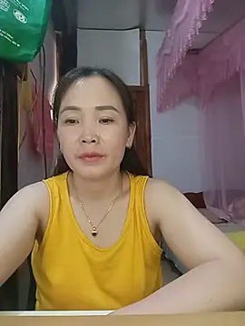 Snapshot of Feeling-hot chatting on May 23, 2026, 2:17 am Feeling-hot online show from May 23, 2026, 2:17 am