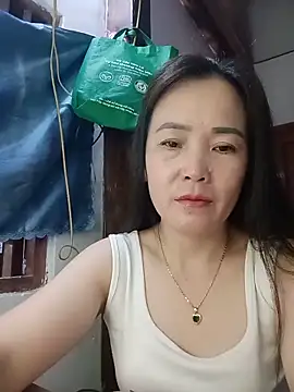 Snapshot of Feeling-hot chatting on May 26, 2026, 3:13 am Feeling-hot online show from May 26, 2026, 3:13 am