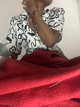 soniya-singh07 online show from November 14, 2025, 7:01 pm