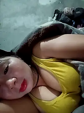 Snapshot of vangkt-cute chatting on February 21, 2026, 8:21 pm vangkt-cute online show from February 21, 2026, 8:21 pm