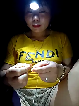 Snapshot of vangkt-cute chatting on February 27, 2026, 5:46 pm vangkt-cute online show from February 27, 2026, 5:46 pm