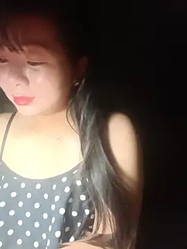 vangkt-cute online show from July 28, 2026, 8:52 pm