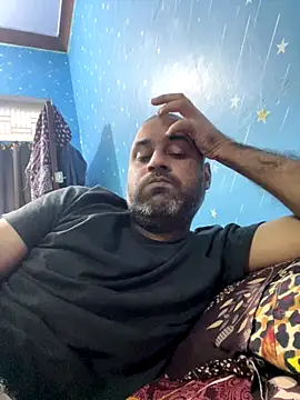 arjunforyou4 online show from November 25, 2025, 11:32 am