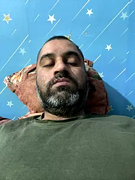 arjunforyou4 online show from December 19, 2025, 7:48 am