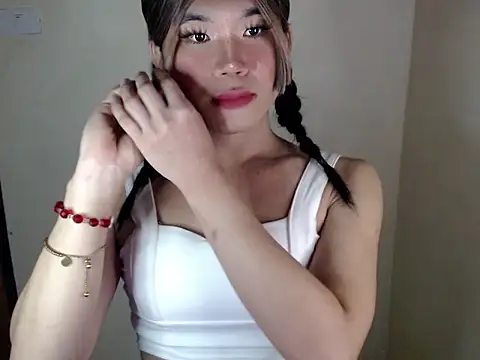 Snapshot of dazzlingcarol chatting on February 2, 2026, 10:03 am dazzlingcarol online show from February 2, 2026, 10:03 am