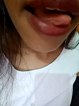 Snapshot of Hot__girls001 chatting on November 16, 2025, 2:11 pm Hot girls001 online show from November 16, 2025, 2:11 pm