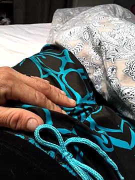 john12-931 online show from November 11, 2025, 1:33 pm