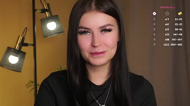 CoreenYorton online show from December 18, 2025, 1:11 am