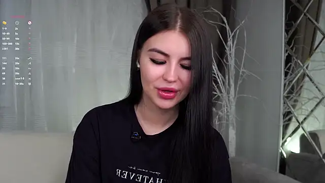 CoreenYorton online show from March 10, 2026, 1:43 am