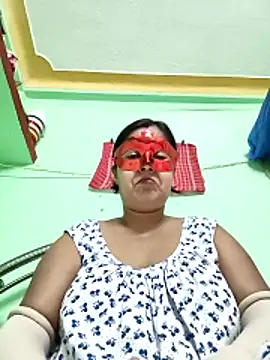 misti650 online show from November 18, 2025, 4:50 am