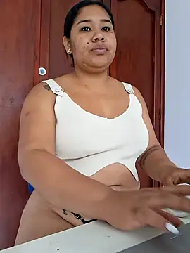 Sarahy- online show from April 11, 2026, 1:59 pm