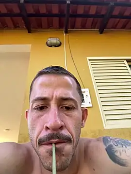 Snapshot of Lucasjandre chatting on December 22, 2025, 11:07 am Lucasjandre online show from December 22, 2025, 11:07 am