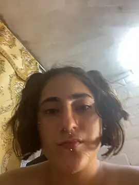 jessi bentz  online show from November 15, 2025, 6:22 am