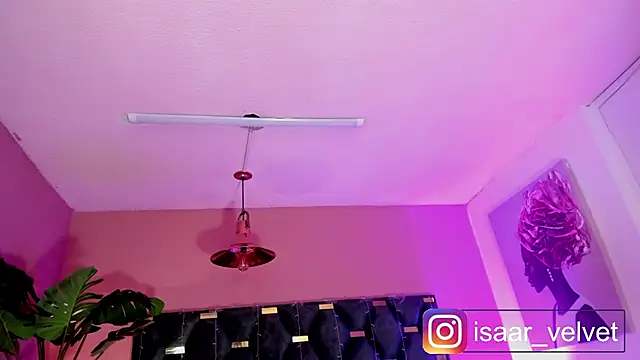 Velvet Dreamss online show from March 28, 2026, 12:05 pm