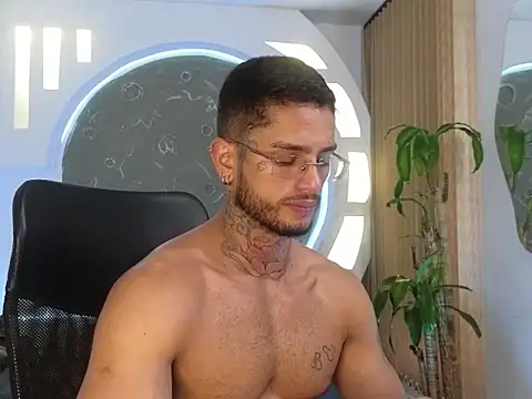 Snapshot of Alanrodgers chatting on February 9, 2026, 1:04 pm Alanrodgers online show from February 9, 2026, 1:04 pm