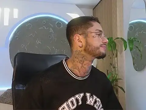 Snapshot of Alanrodgers chatting on February 18, 2026, 12:56 pm Alanrodgers online show from February 18, 2026, 12:56 pm