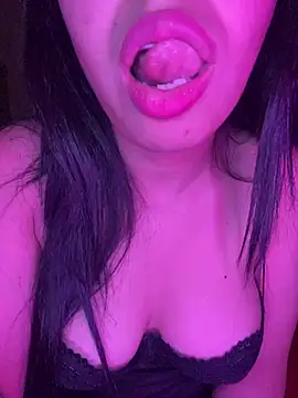 Snapshot of Doha-38 chatting on April 29, 2026, 6:47 pm Doha-38 online show from April 29, 2026, 6:47 pm