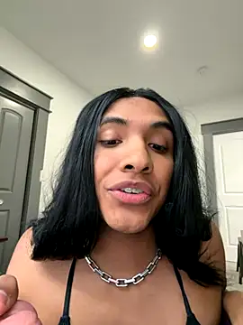 Ashleythelatina online show from December 3, 2025, 5:22 pm