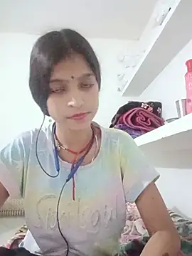 Snapshot of Mohnicute chatting on May 15, 2026, 6:15 pm Mohnicute online show from May 15, 2026, 6:15 pm