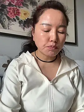 oo-shanshan online show from March 25, 2026, 7:58 am