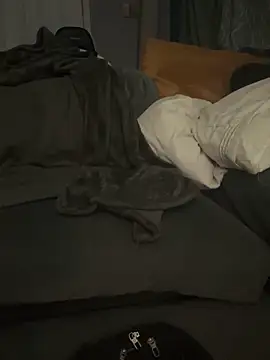 wearefreaks08 online show from April 19, 2026, 9:30 am