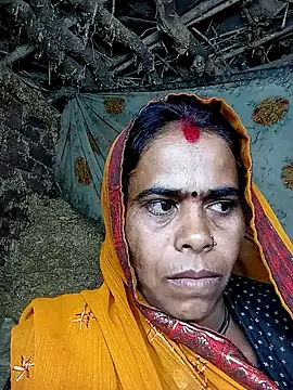 Neetujk online show from January 10, 2026, 4:42 pm