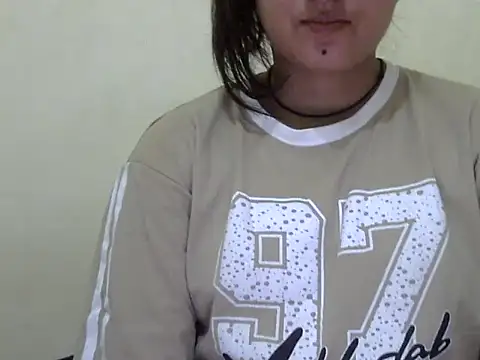 Snapshot of Anika_Singh chatting on June 14, 2026, 6:26 am Anika Singh online show from June 14, 2026, 6:26 am