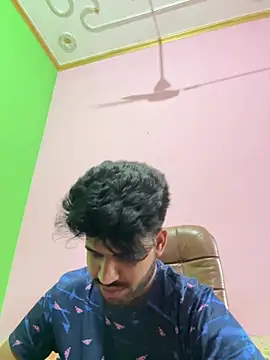 hotyyyyjonny online show from July 20, 2026, 4:27 am