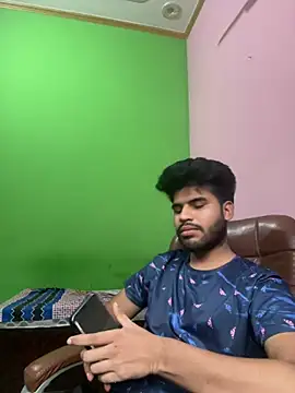 hotyyyyjonny online show from July 28, 2026, 3:35 am
