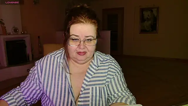 Snapshot of Natali-Gucci chatting on April 26, 2026, 5:54 pm Natali-Gucci online show from April 26, 2026, 5:54 pm