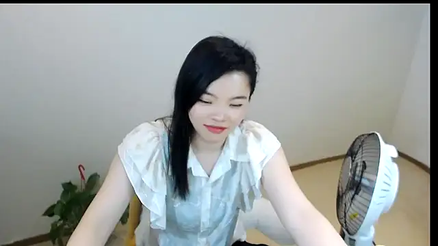 Snapshot of Shaurk chatting on March 2, 2026, 5:08 am Shaurk online show from March 2, 2026, 5:08 am