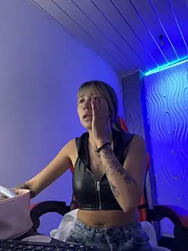 Madison morelli51 online show from November 13, 2025, 12:26 pm