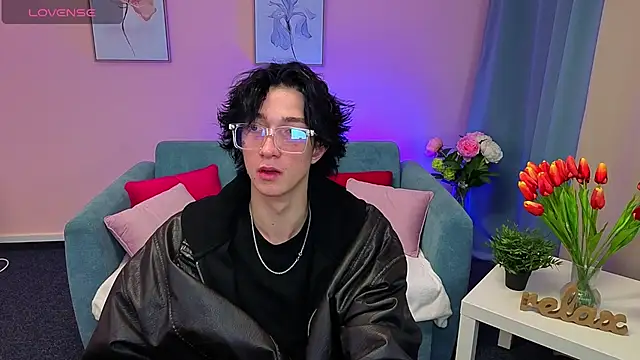 JackMilleer online show from November 14, 2025, 3:11 pm