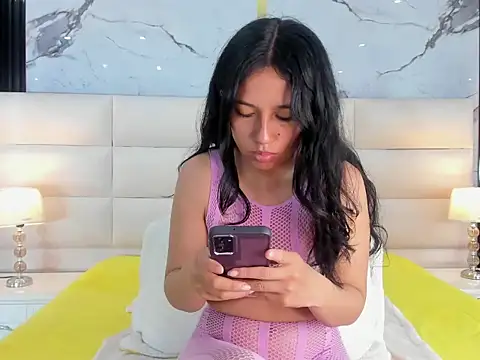 Lucy Vegas online show from March 23, 2026, 1:37 pm