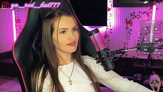 -RED HAT- online show from April 16, 2026, 9:39 pm