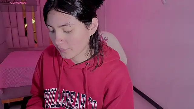 Snapshot of Brandy_collinss chatting on January 14, 2026, 12:00 pm Brandy collinss online show from January 14, 2026, 12:00 pm