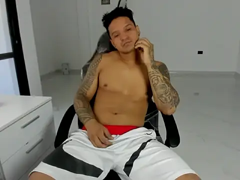 master leather online show from March 31, 2026, 3:45 pm