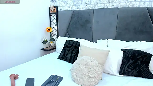 Maray Lous online show from November 27, 2025, 9:28 pm